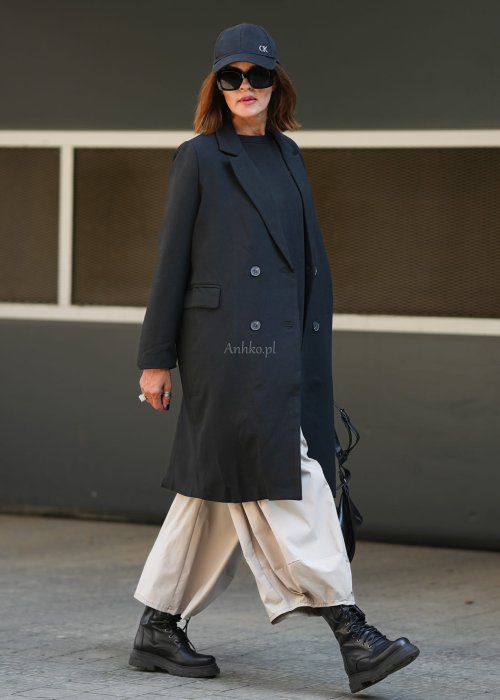 płaszcz-velvet-czarny-black (12).jpg