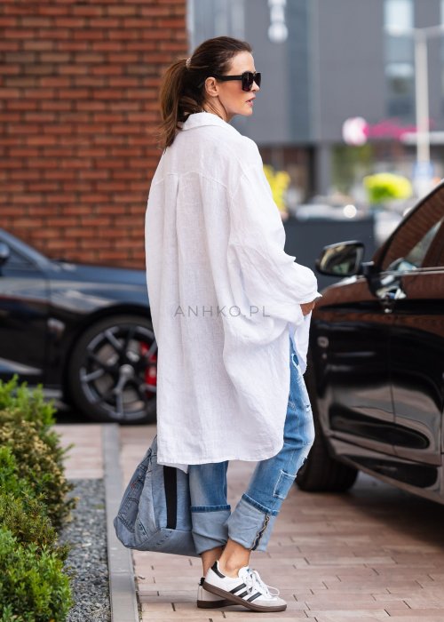 Szukasz lekkiej i stylowej koszuli? Biała lniana koszula oversize Holis to komfort i ponadczasowy styl. Sprawdź i stwórz idealny look!