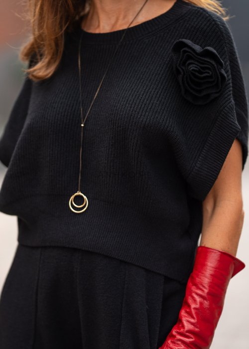 dzianinowy-sweter-rose-elegance-czarny (11).jpg