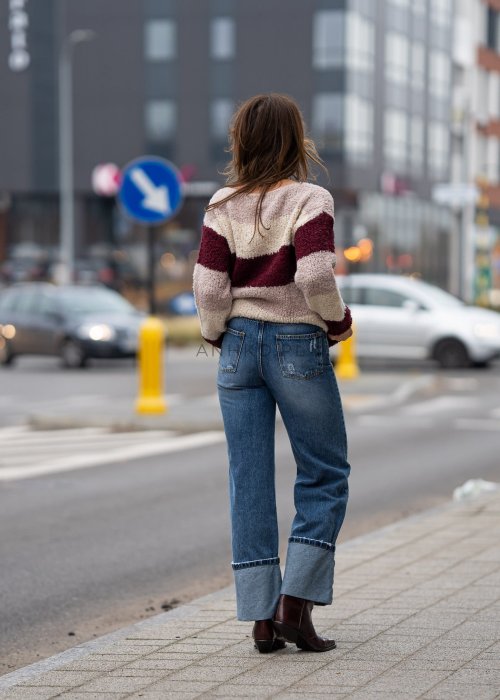 sweter-caro-bezowo-bordowo-rozowy (5).jpg