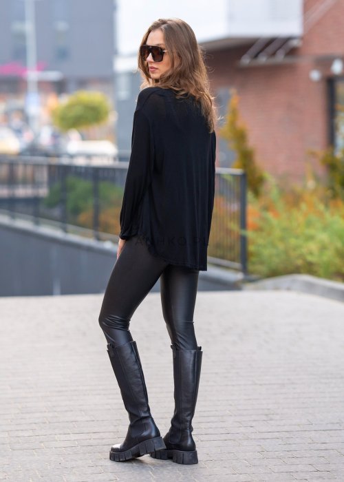 legginsy-czarne-z-ekoskory (7).jpg