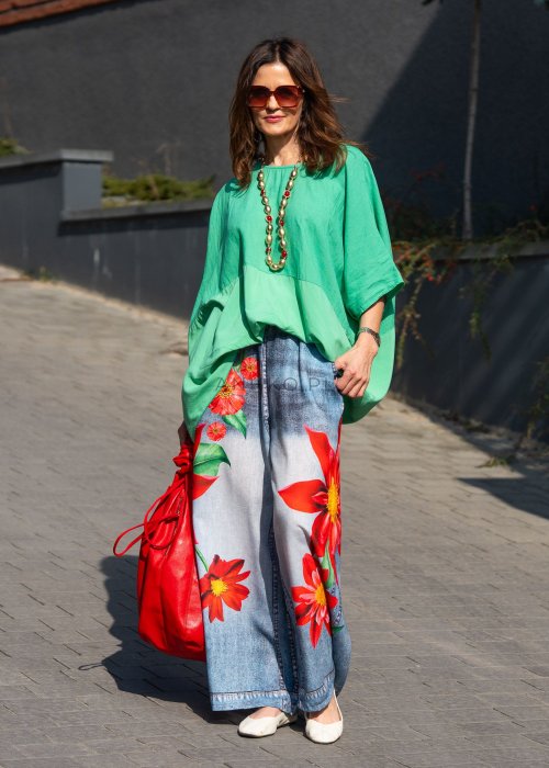 Bluzka-oversize-Tarent-Zielona (4).jpg