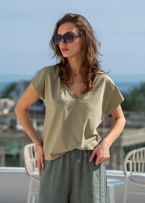 Bluzka-Loose-Tee-Oliwkowa (11).jpg