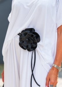 Pasek z kwiatem Small Czarny 