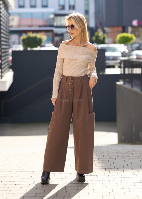 Brązowe spodnie typu wide leg z wysokim stanem