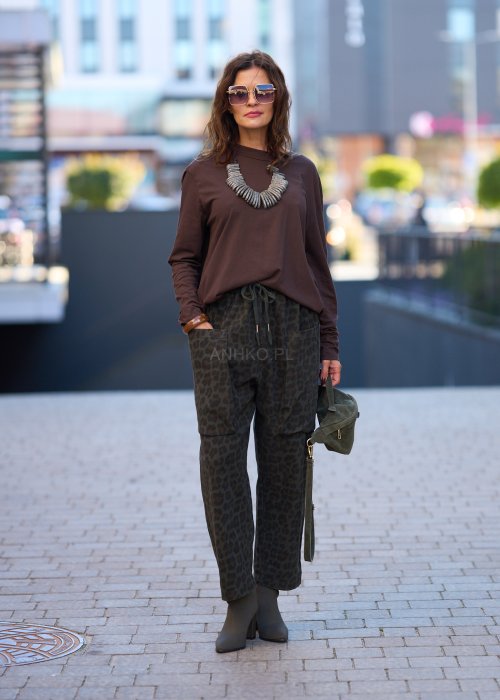 Damskie spodnie z kieszeniami w panterkę, w kolorze khaki, z elastycznym pasem i sznurkiem w talii, styl casual
