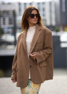 Marynarka Over Camel