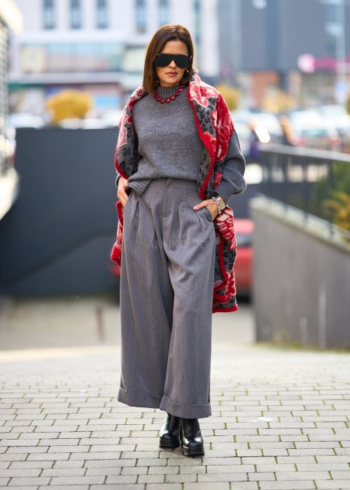 Szare eleganckie spodnie culottes z mankietami