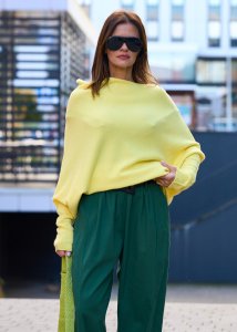 Sweter One Jasnożółty